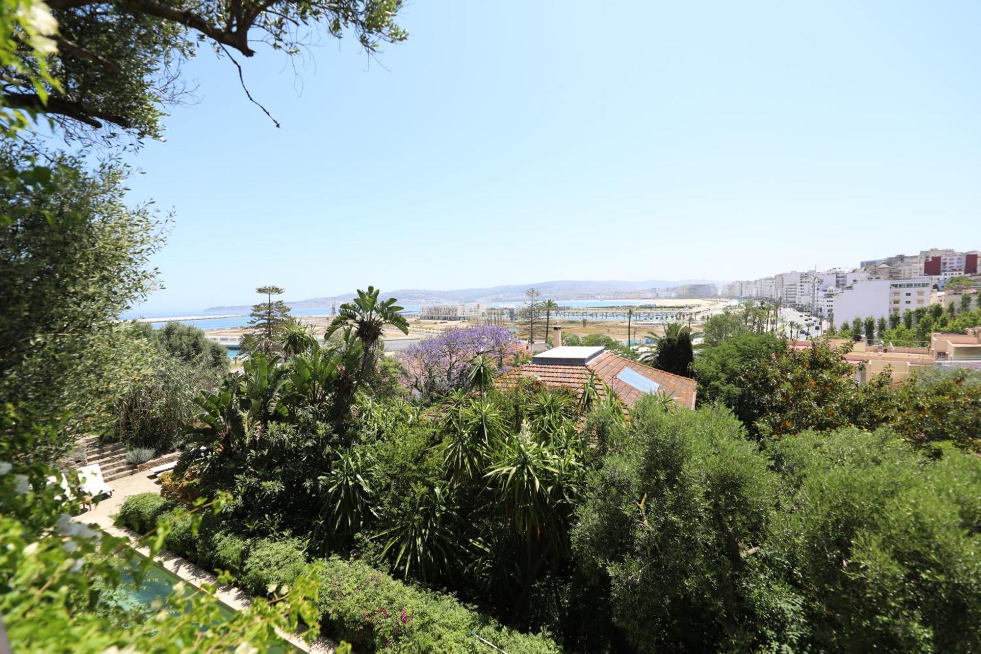 Mimi Calpe Bed & Breakfast Танжер Екстериор снимка