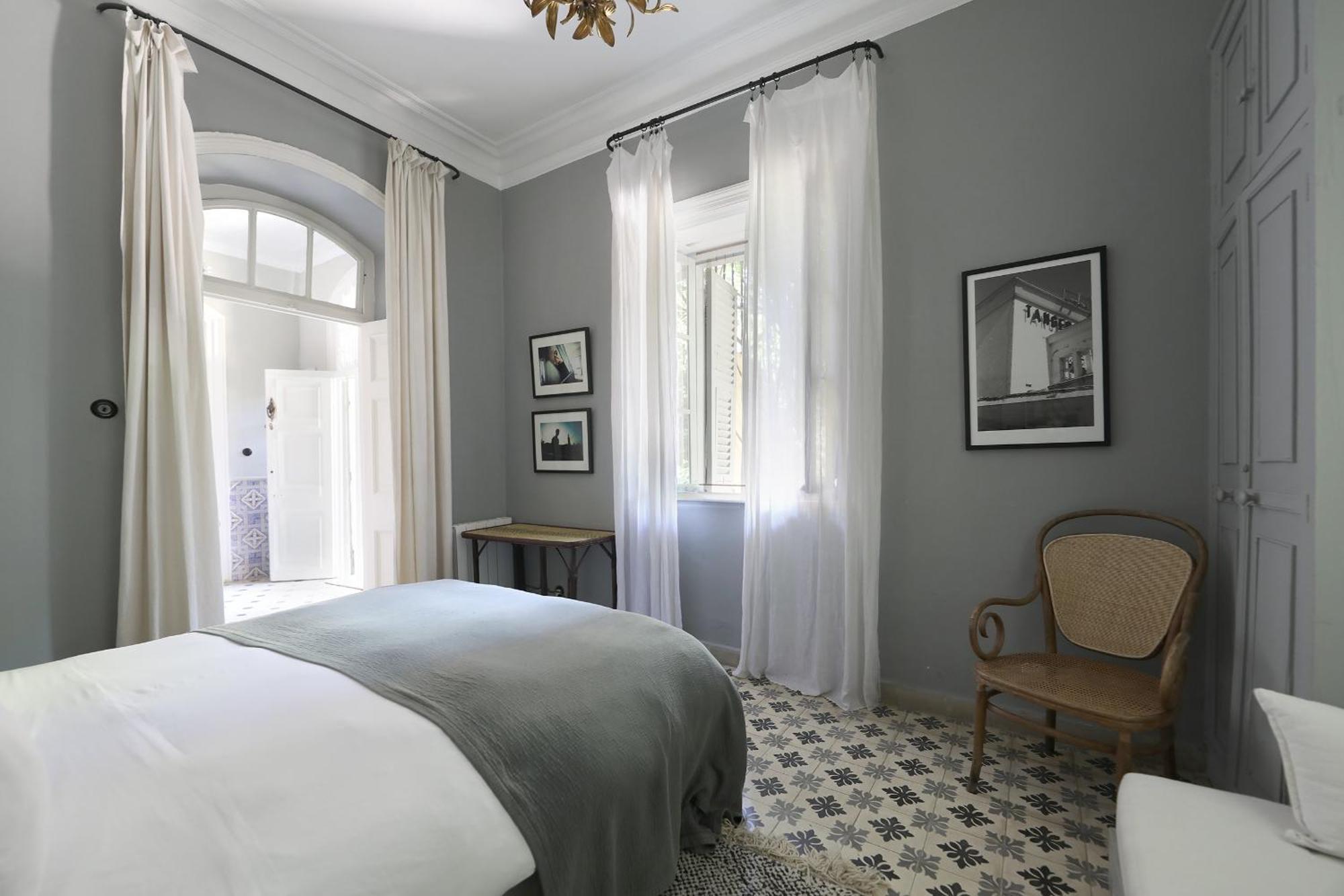Mimi Calpe Bed & Breakfast Танжер Стая снимка